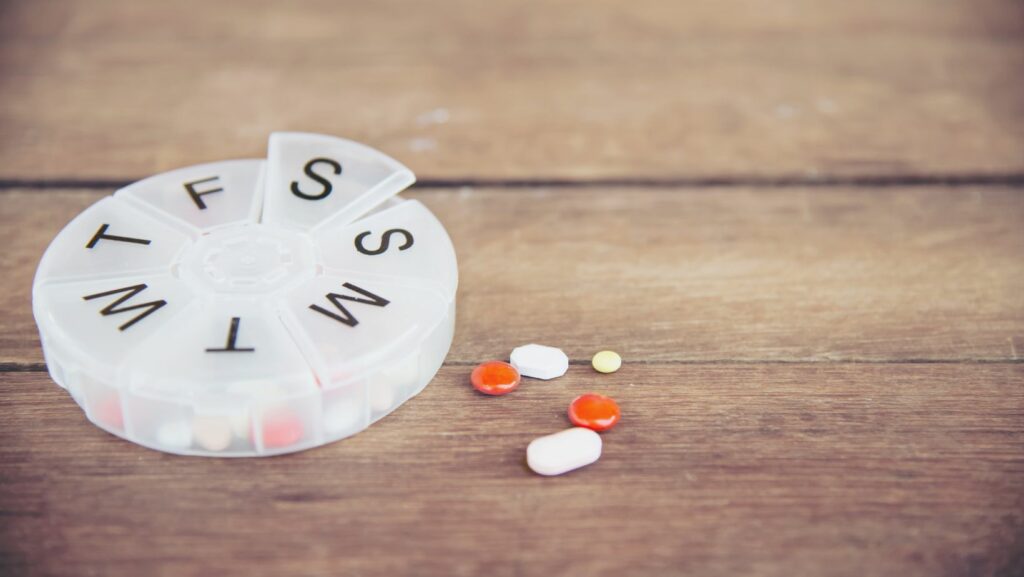 Managing Pain And Infection Can You Take Amoxicillin And Tylenol At 