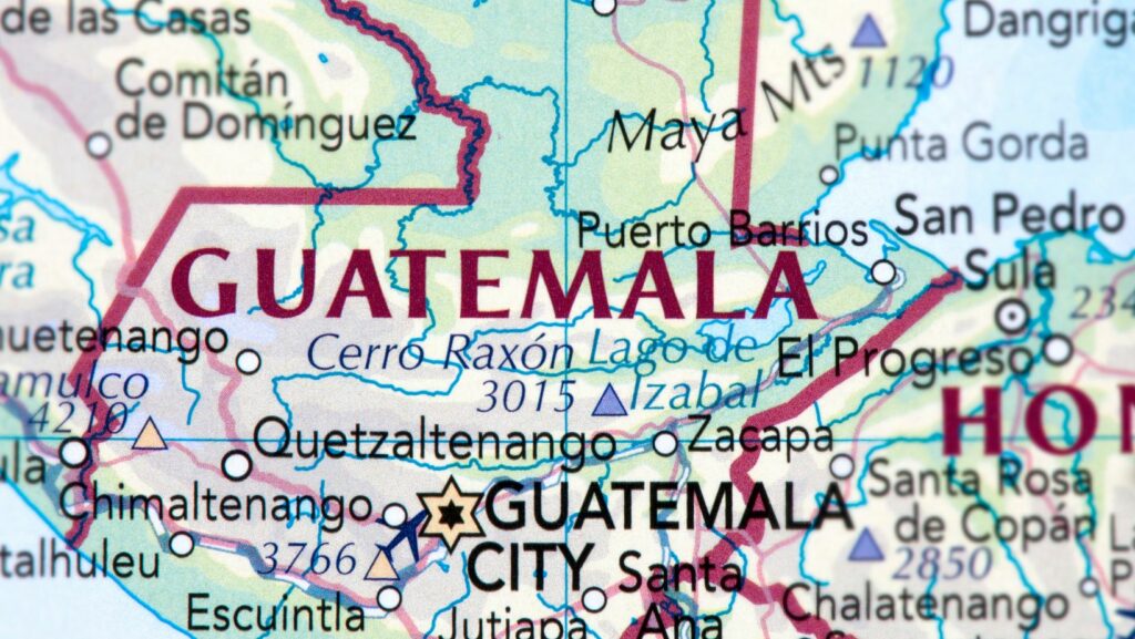 how many mayan dialects are currently spoken in guatemala? 12 37 42 23