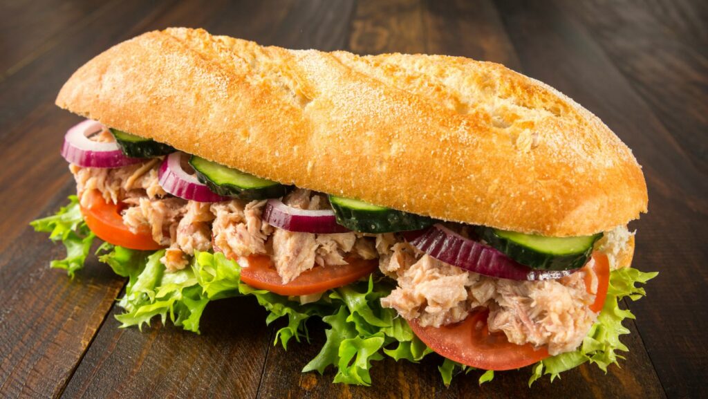 how long does a tuna sandwich last in the fridge